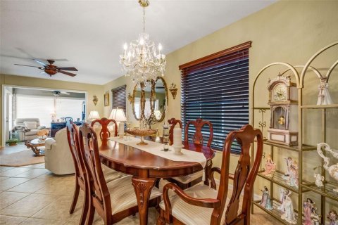 House in Lakeland, Florida 2 bedrooms, 117.06 sq.m. № 2138808 - photo 4