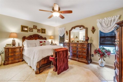 House in Lakeland, Florida 2 bedrooms, 117.06 sq.m. № 2138808 - photo 18