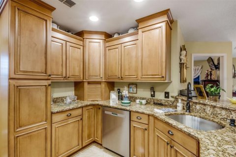 House in Lakeland, Florida 2 bedrooms, 117.06 sq.m. № 2138808 - photo 13