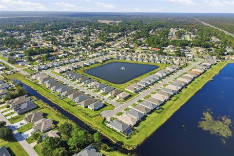 Casa en venta en Palm Coast, Florida, 3 dormitorios, 188.03 m2 № 2145552 - foto 19