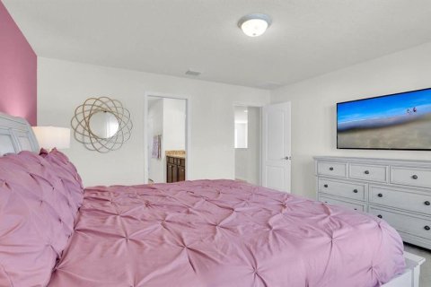 Casa en venta en Kissimmee, Florida, 5 dormitorios, 231.51 m2 № 1901031 - foto 19