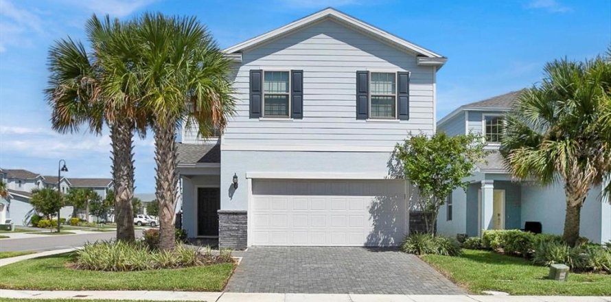 Casa en Kissimmee, Florida 5 dormitorios, 231.51 m2 № 1901031