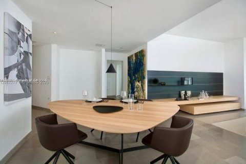 Copropriété à louer à Miami, Floride: 3 chambres, 154.59 m2 № 2191717 - photo 4