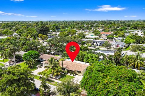 Купить виллу или дом в Катлер-Бей, Флорида 3 спальни, 144.46м2, № 1930746 - фото 4