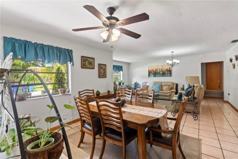 Купить виллу или дом в Катлер-Бей, Флорида 3 спальни, 144.46м2, № 1930746 - фото 22