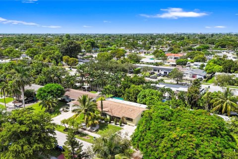 Купить виллу или дом в Катлер-Бей, Флорида 3 спальни, 144.46м2, № 1930746 - фото 3