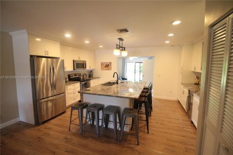 Купить виллу или дом в Веллингтон, Флорида 2 спальни, 133.04м2, № 1971397 - фото 13