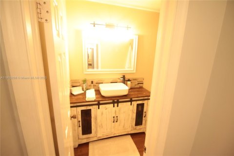 Купить виллу или дом в Веллингтон, Флорида 2 спальни, 133.04м2, № 1971397 - фото 30