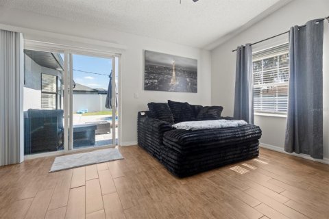 Villa ou maison à vendre à Deltona, Floride: 3 chambres, 155.05 m2 № 2433332 - photo 24