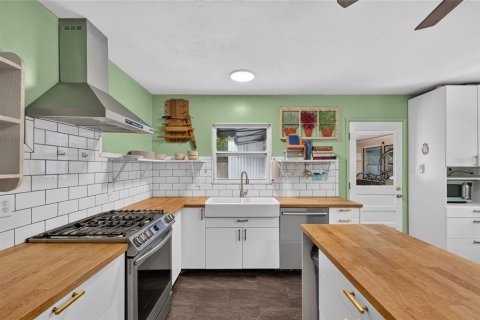Villa ou maison à vendre à Gainesville, Floride: 2 chambres, 117.99 m2 № 2201918 - photo 8