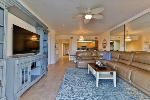 Condo in New Smyrna Beach, Florida, 3 bedrooms  № 1751170 - photo 10
