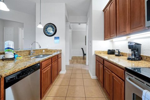 Copropriété à vendre à Orlando, Floride: 3 chambres, 194.82 m2 № 2371162 - photo 2