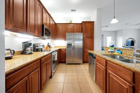 Copropriété à vendre à Orlando, Floride: 3 chambres, 194.82 m2 № 2371162 - photo 3