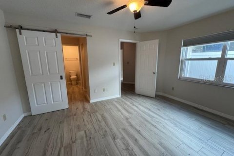 Casa en alquiler en Orlando, Florida, 2 dormitorios, 92.07 m2 № 1906111 - foto 12