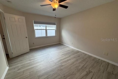 Casa en alquiler en Orlando, Florida, 2 dormitorios, 92.07 m2 № 1906111 - foto 11
