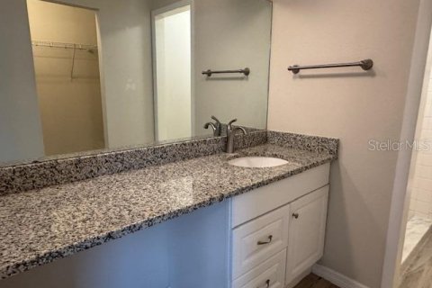 Casa en alquiler en Orlando, Florida, 2 dormitorios, 92.07 m2 № 1906111 - foto 13