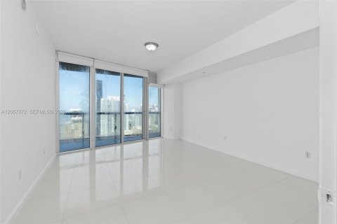 Condo in Miami, Florida, 1 bedroom № 2188904 - photo 21