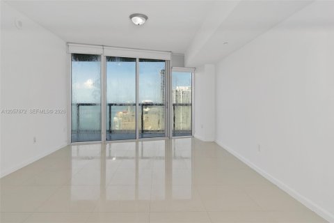 Condo in Miami, Florida, 1 bedroom № 2188904 - photo 23