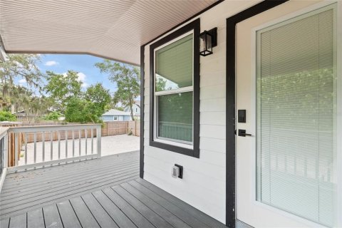 House in Tarpon Springs, Florida 2 bedrooms, 80.36 sq.m. № 2291772 - photo 21