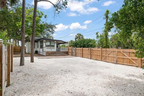 House in Tarpon Springs, Florida 2 bedrooms, 80.36 sq.m. № 2291772 - photo 24