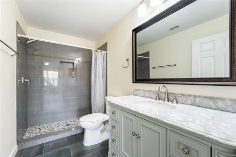 Condominio en venta en Orlando, Florida, 3 dormitorios, 122.45 m2 № 1740349 - foto 18