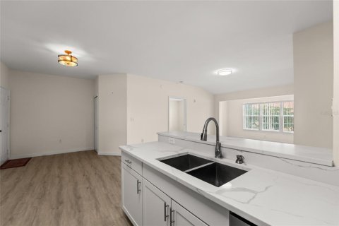 Condominio en venta en Orlando, Florida, 3 dormitorios, 122.45 m2 № 1740349 - foto 7