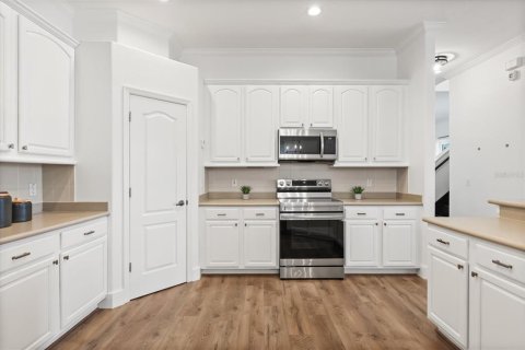 Casa en venta en Orlando, Florida, 7 dormitorios, 328.69 m2 № 1795206 - foto 16