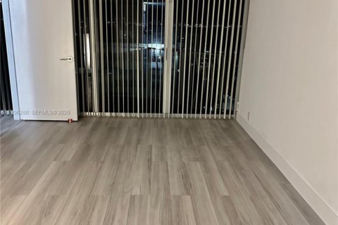 Apartment in North Bay Village, Florida 2 bedrooms, 95.69 sq.m. № 1994311 - photo 7