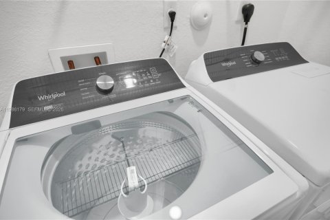 Adosado en alquiler en Florida City, Florida, 3 dormitorios, 127.83 m2 № 2050575 - foto 23