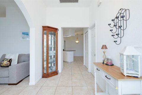 Villa ou maison à vendre à Port Charlotte, Floride: 3 chambres, 182.09 m2 № 2157384 - photo 12