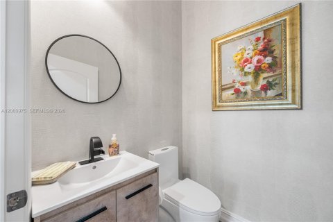 Townhouse in Pompano Beach, Florida 3 bedrooms, 286.32 sq.m. № 2249929 - photo 15