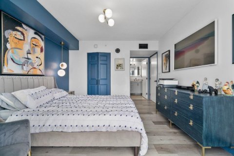 Copropriété à vendre à Miami, Floride: 2 chambres, 103.77 m2 № 1840851 - photo 16