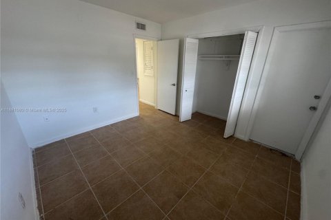 Apartment in Miami, Florida 2 bedrooms, 88.26 sq.m. № 1922396 - photo 12