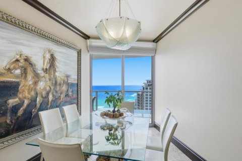 Copropriété à vendre à Hollywood, Floride: 3 chambres, 244.05 m2 № 2430194 - photo 26