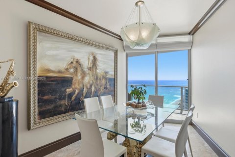 Copropriété à vendre à Hollywood, Floride: 3 chambres, 244.05 m2 № 2430194 - photo 25