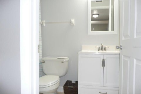 Condo in Bradenton, Florida, 2 bedrooms  № 1532598 - photo 19