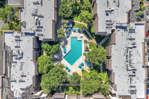 Купить кондоминиум в Холливуд, Флорида 2 спальни, 171.4м2, № 1965734 - фото 2