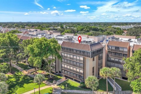 Купить кондоминиум в Холливуд, Флорида 2 спальни, 171.4м2, № 1965734 - фото 6