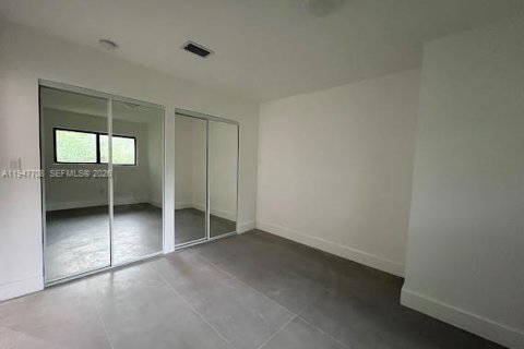 Снять в аренду виллу или дом в Майами, Флорида 2 спальни, 147.16м2, № 2003860 - фото 7