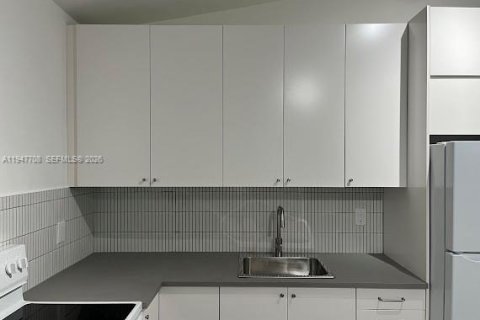 Снять в аренду виллу или дом в Майами, Флорида 2 спальни, 147.16м2, № 2003860 - фото 5