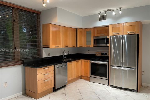 Copropriété à louer à Miami, Floride: 1 chambre, 64.2 m2 № 2172234 - photo 11