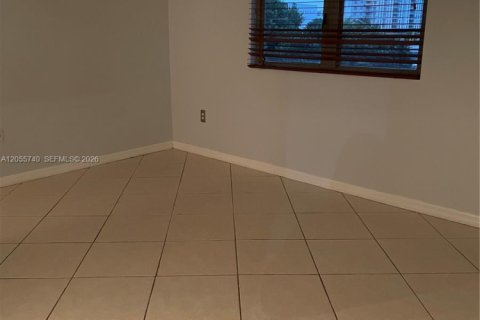 Copropriété à louer à Miami, Floride: 1 chambre, 64.2 m2 № 2172234 - photo 19