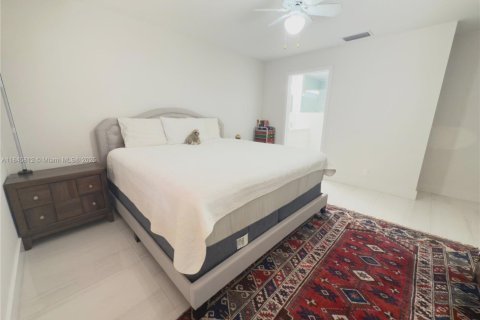 Villa ou maison à vendre à Oakland Park, Floride: 2 chambres, 91.32 m2 № 1844185 - photo 20