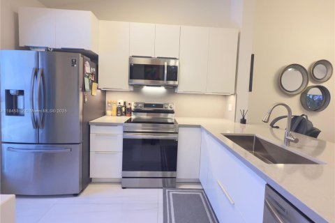 Villa ou maison à vendre à Oakland Park, Floride: 2 chambres, 91.32 m2 № 1844185 - photo 18