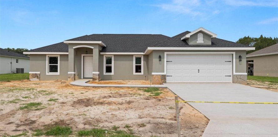 Villa ou maison à Dade City, Floride 3 chambres, 158.03 m2 № 1771425