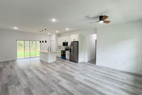 Casa en venta en Citrus Springs, Florida, 4 dormitorios, 154.22 m2 № 1903650 - foto 6