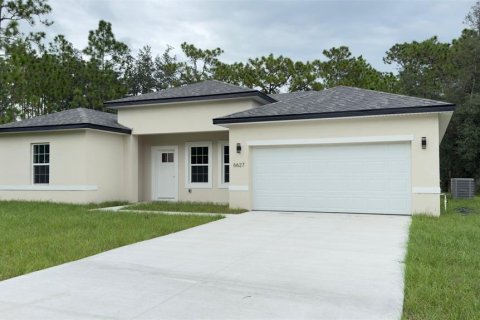 Casa en venta en Citrus Springs, Florida, 4 dormitorios, 154.22 m2 № 1903650 - foto 1