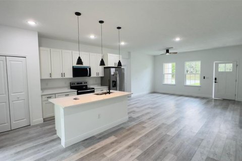 Casa en venta en Citrus Springs, Florida, 4 dormitorios, 154.22 m2 № 1903650 - foto 4