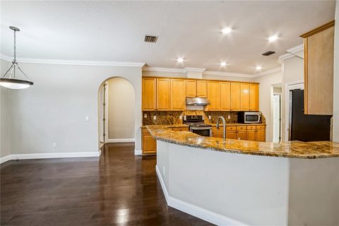 House in Orlando, Florida 4 bedrooms, 310.76 sq.m. № 1524220 - photo 13