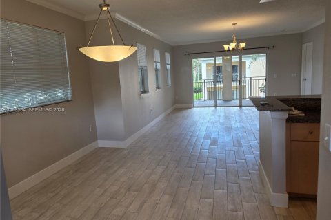 Condo in Miramar, Florida, 2 bedrooms  № 2069141 - photo 7